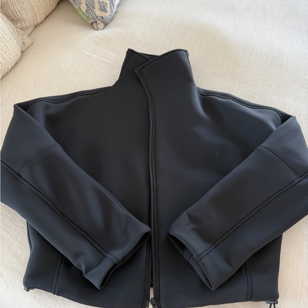 ALO Yoga Black Fleece Jacket